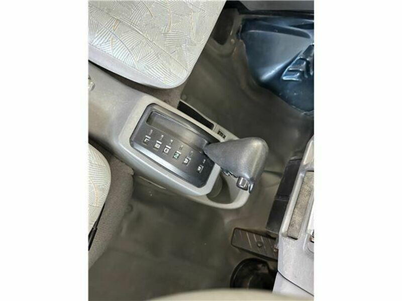 CLIPPER VAN