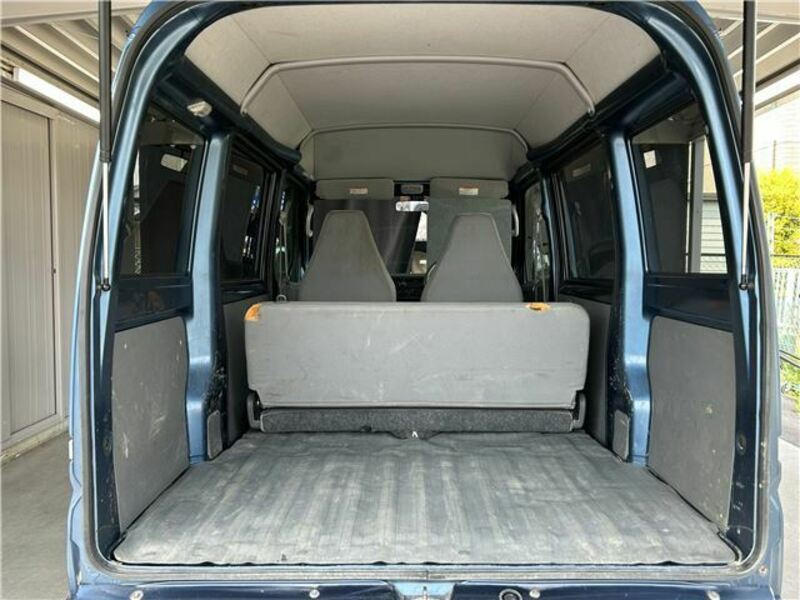 CLIPPER VAN