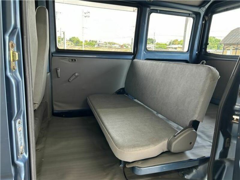 CLIPPER VAN