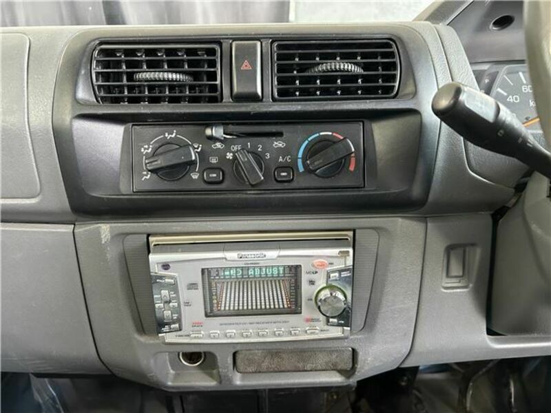 CLIPPER VAN