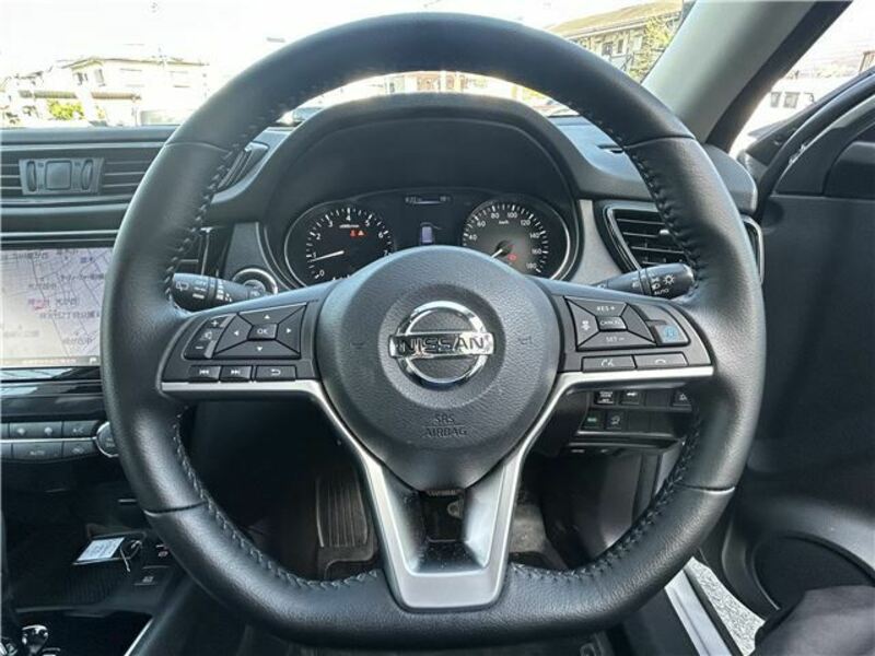 X-TRAIL-5