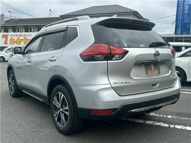 X-TRAIL-28