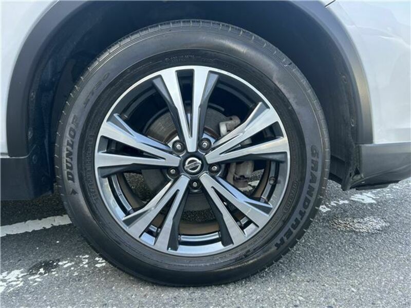 X-TRAIL-37