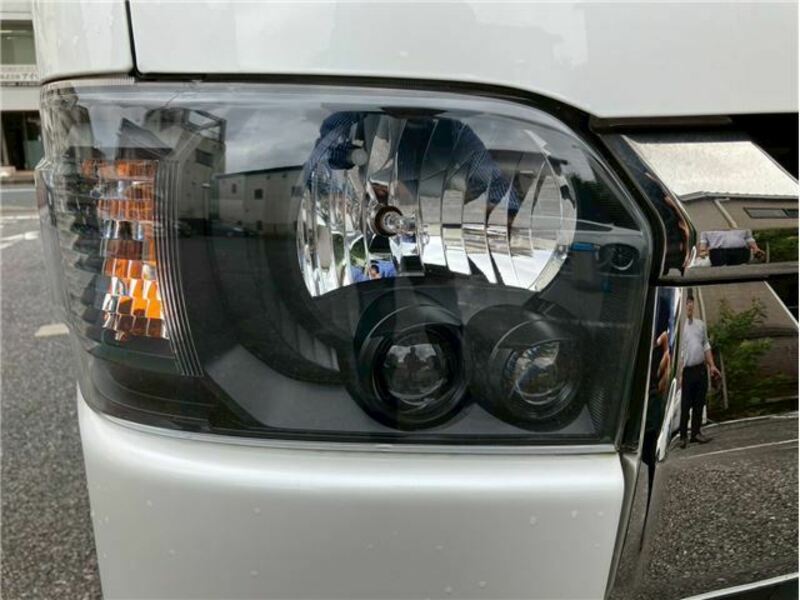 HIACE-4