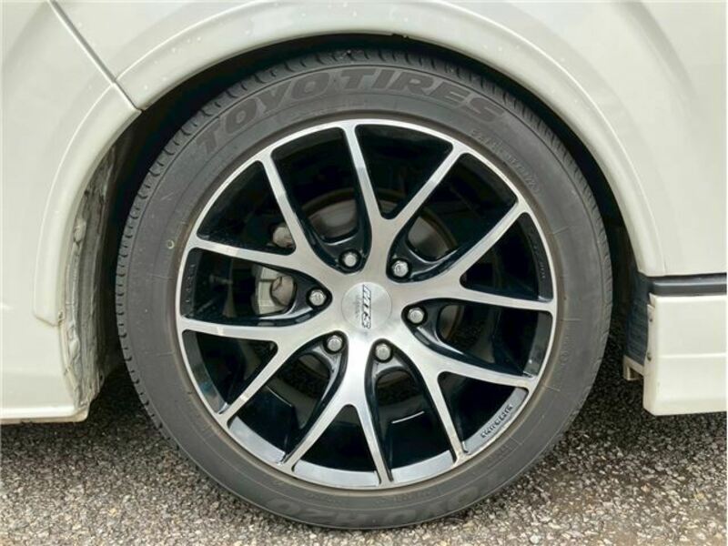 HIACE-10
