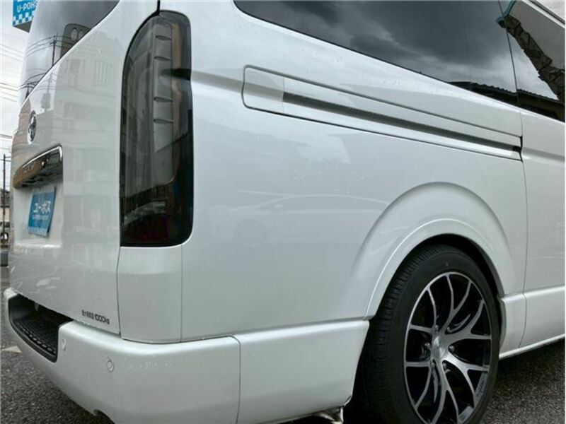 HIACE-18