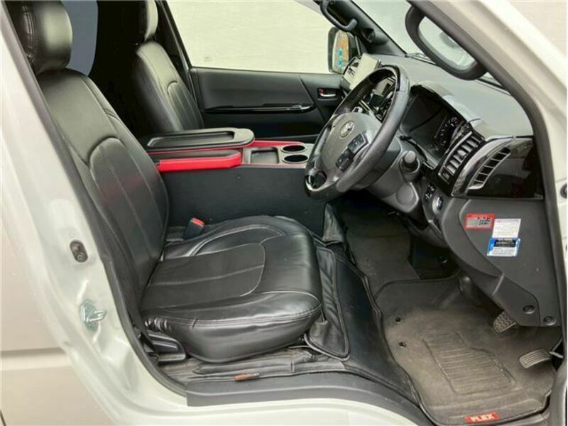 HIACE-19