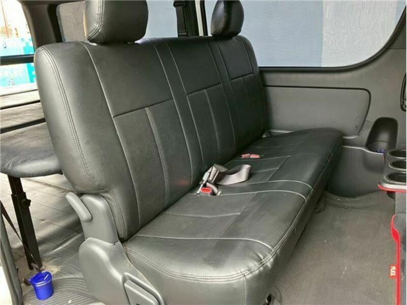 HIACE-31