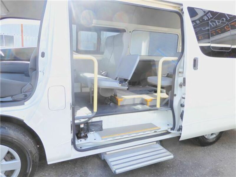 HIACE
