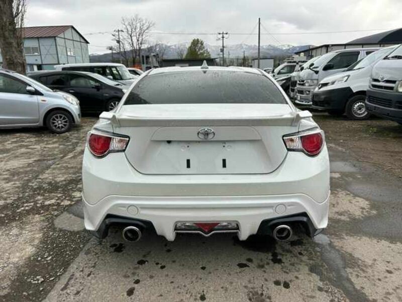 86