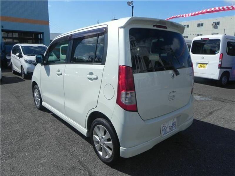WAGON R-1