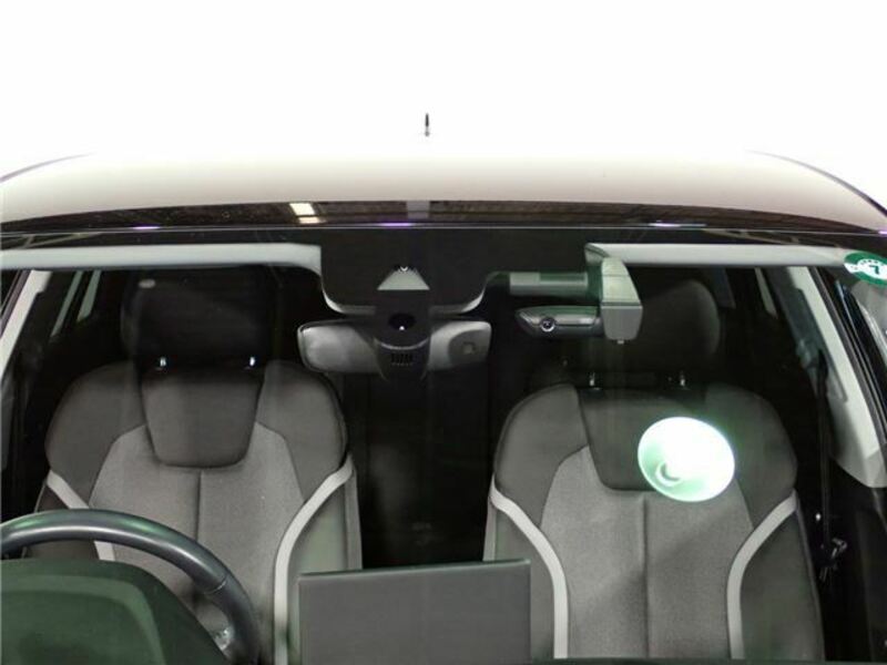Q2