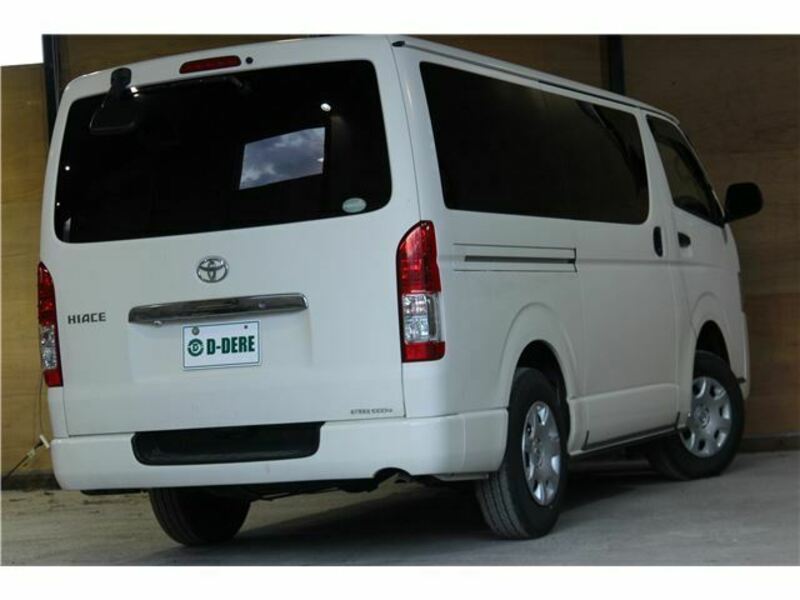 HIACE VAN-1