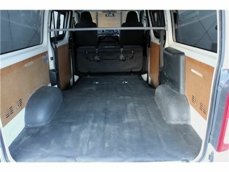 HIACE VAN-7