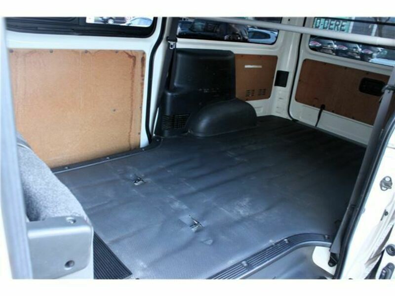 HIACE VAN-8