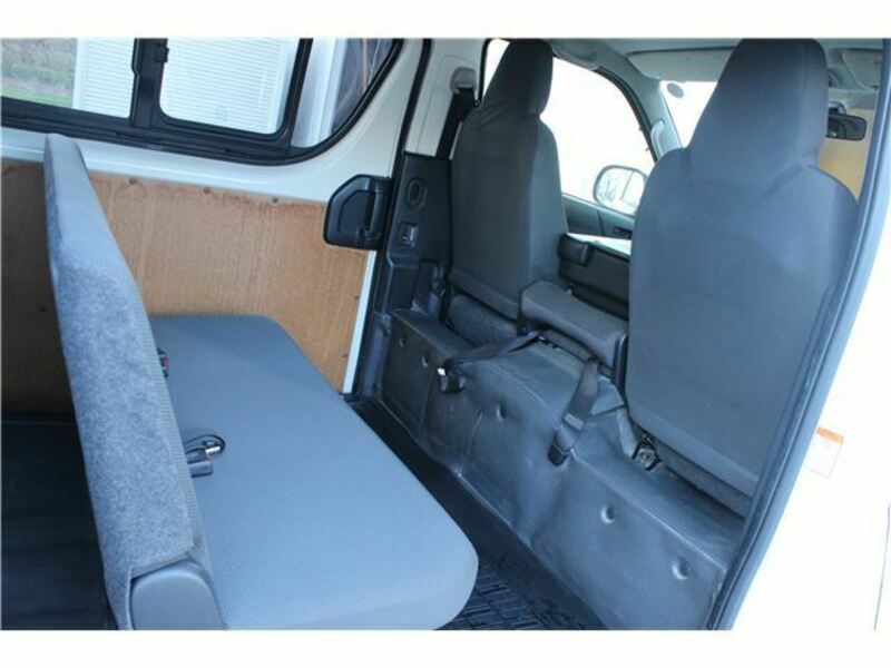 HIACE VAN-12
