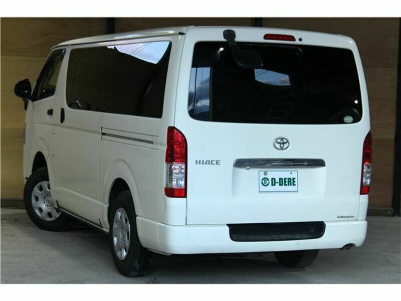 HIACE VAN-37
