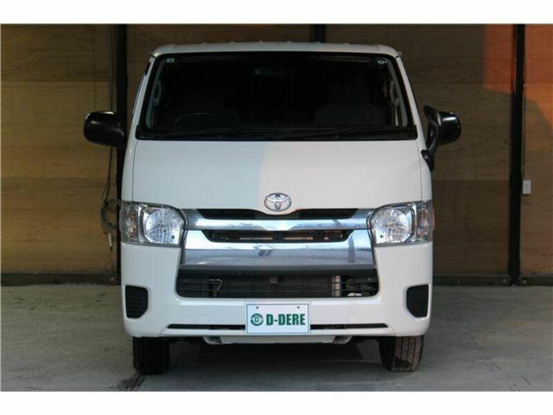 HIACE VAN-42
