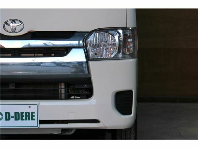 HIACE VAN-43