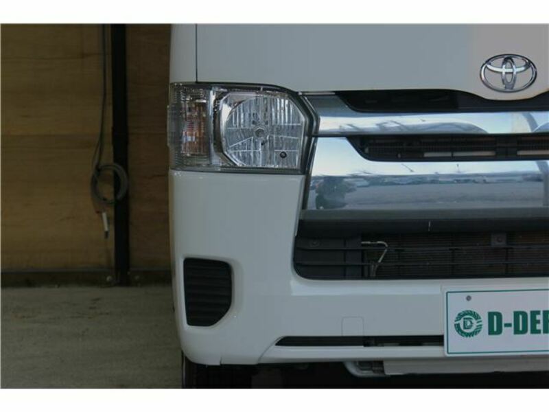 HIACE VAN-44