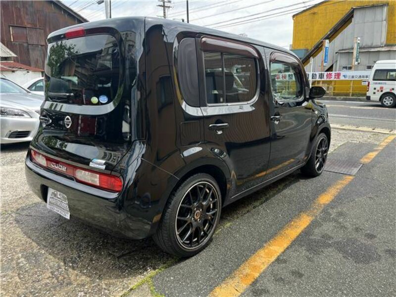 CUBE