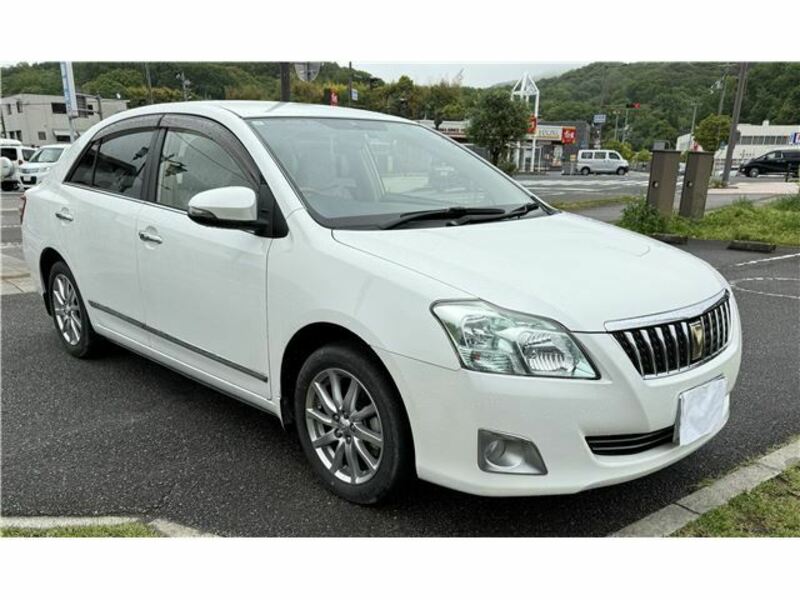 TOYOTA PREMIO