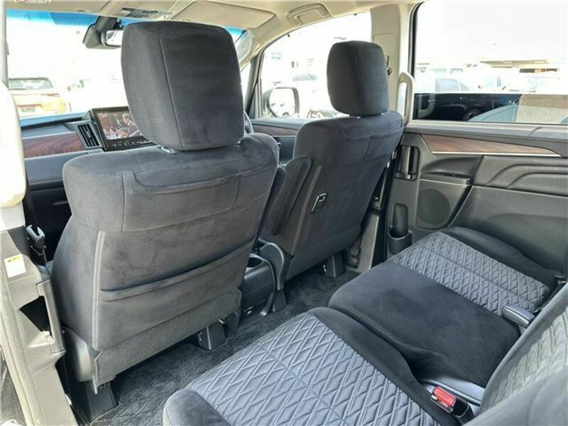 DELICA D5