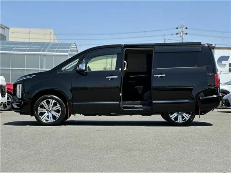 DELICA D5