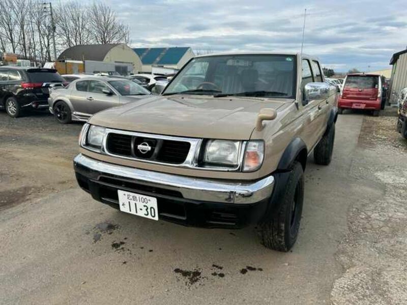 DATSUN-2