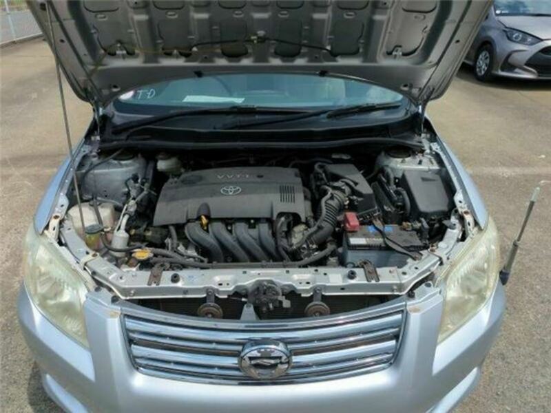 COROLLA AXIO