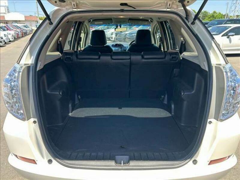 FIT SHUTTLE