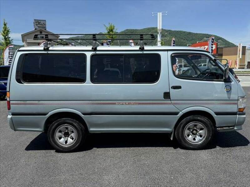 HIACE