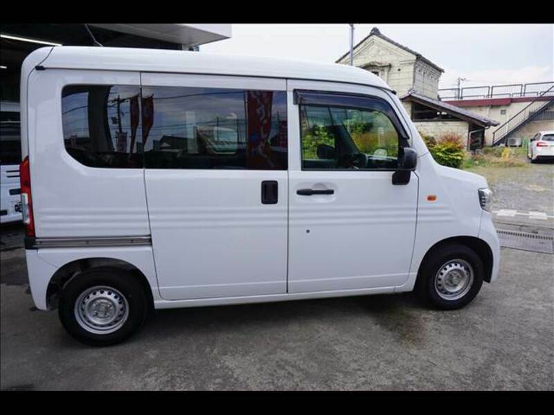 N-VAN-3
