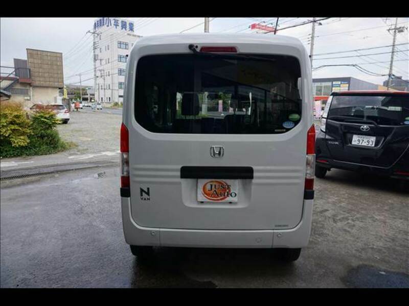 N-VAN-5