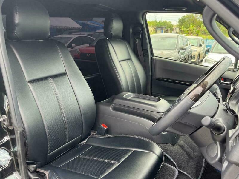 HIACE VAN