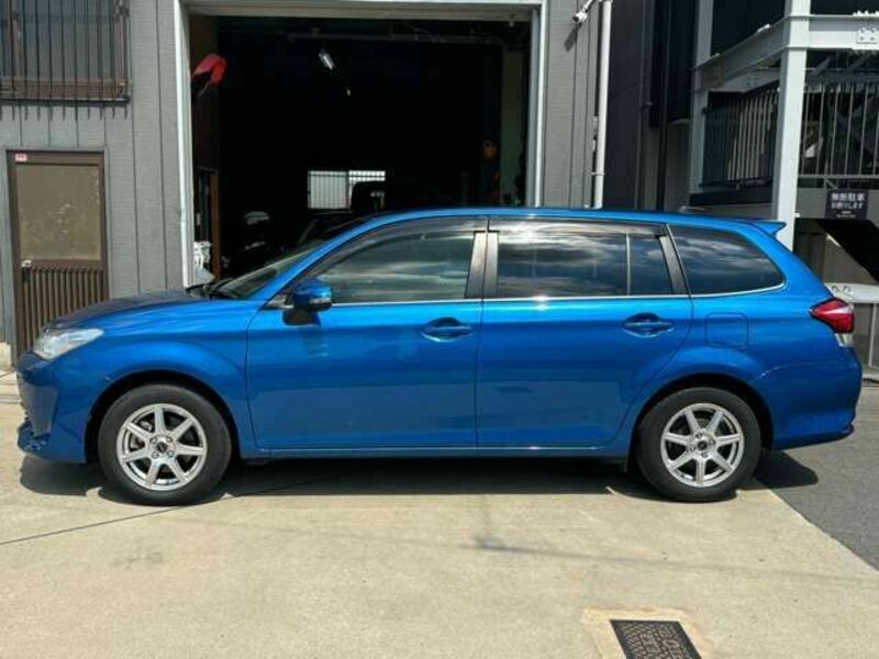 COROLLA FIELDER