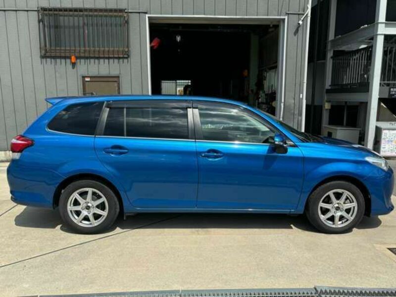 COROLLA FIELDER