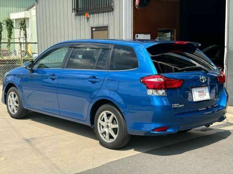 COROLLA FIELDER