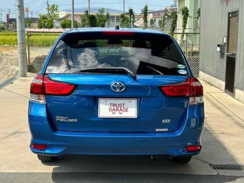 COROLLA FIELDER