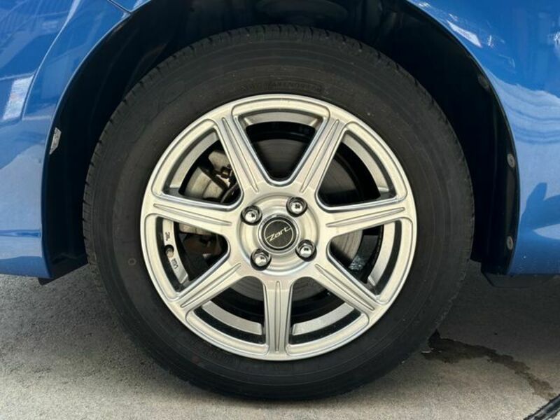 COROLLA FIELDER
