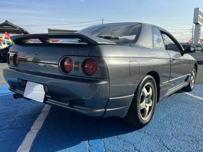 SKYLINE-15