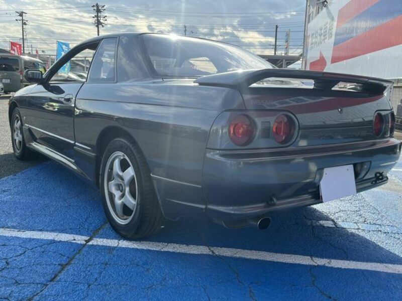 SKYLINE-16