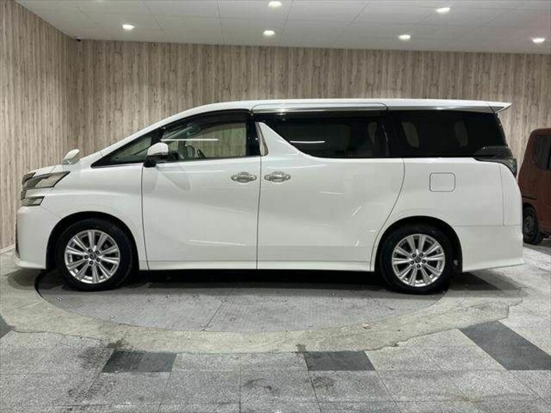 VELLFIRE-21