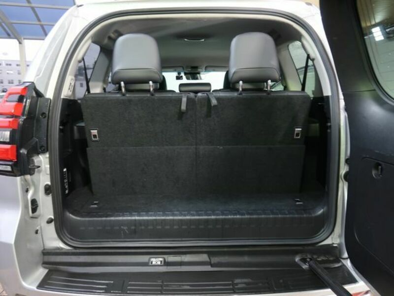 LAND CRUISER PRADO-13