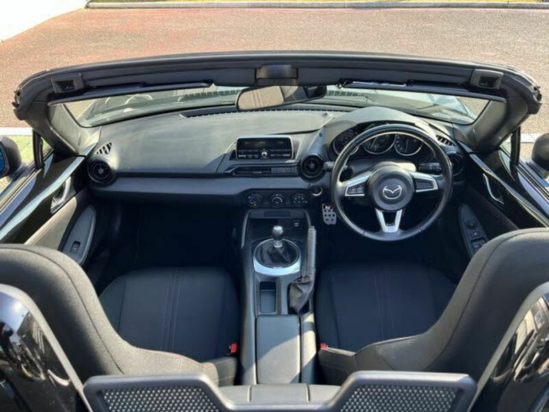 ROADSTER