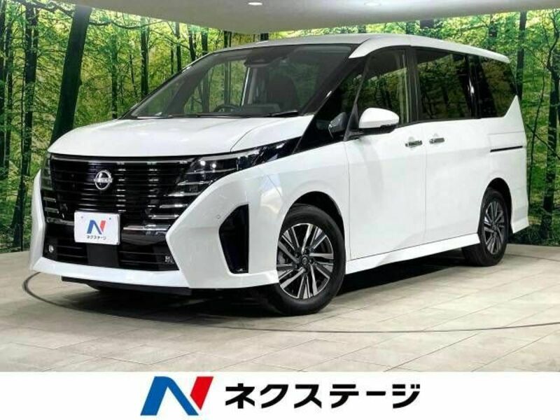 NISSAN　SERENA
