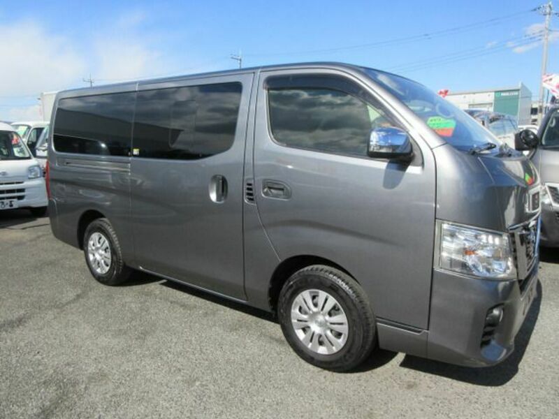 NV350 CARAVAN-5