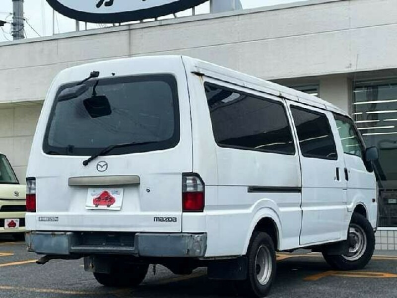 BONGO BRAWNY VAN