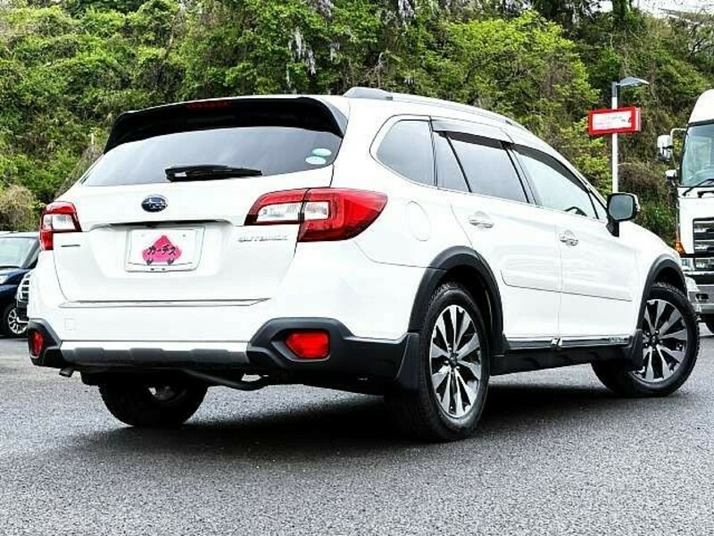 LEGACY OUTBACK