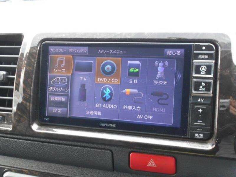 HIACE VAN